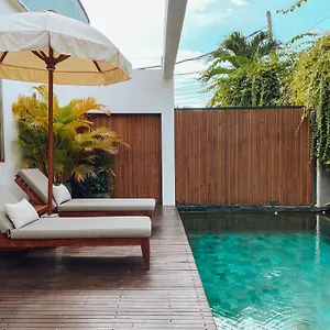 Infinity & Beyond Villa Seminyak (Bali)